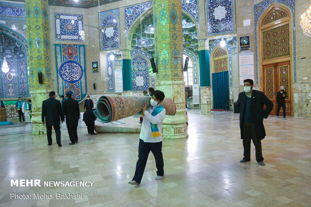 غبار روبی مسجد مقدس جمکران در آستانه نیمه شعبان
