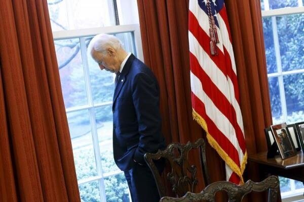 Biden's first-year approval rating at 48.9%