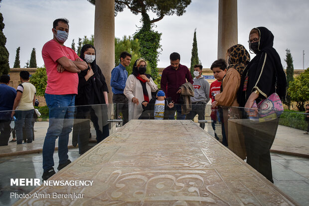 نوروز 1400 «حافظیه» شیراز- آرامگاه حافظ