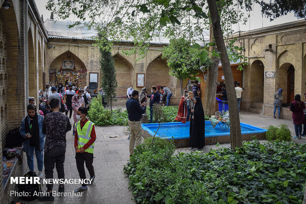 نوروز 1400 «حافظیه» شیراز- آرامگاه حافظ