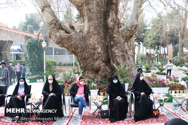 دیدار تولیت آستان قدس رضوی با جوانان نخبه کشور