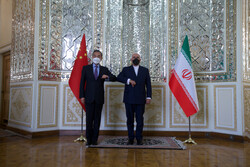 Iranian, Chinese FMs meeting