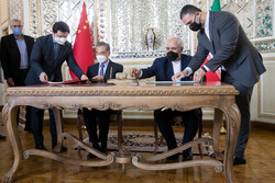 بۆچی هاوکارییە ستراتیژیکەکانی ئێران و چین هۆی نیگەرانی ڕۆژاوایە
