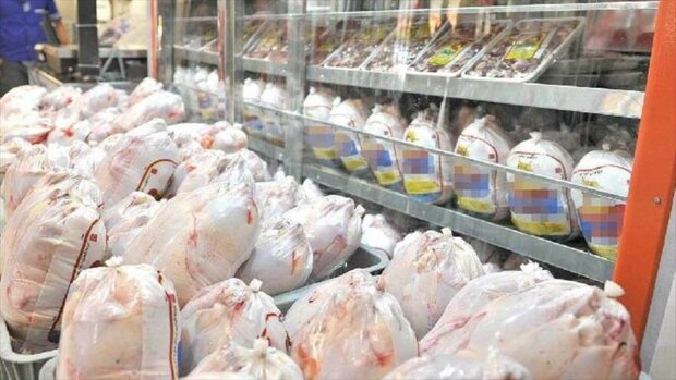 توزیع ۱۴۱ تن گوشت مرغ در اردبیل/مردم نگران کمبود گوشت سفید نباشند