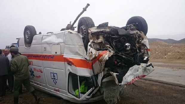 راننده آمبولانس و زن باردار درحادثه ترافیکی محورعلویجه جان باختند