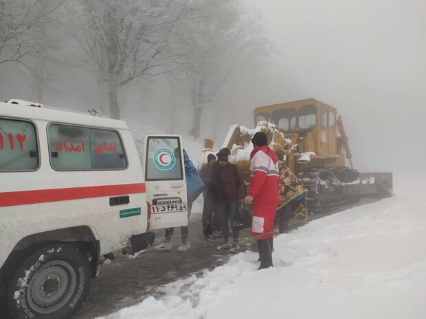 امدادرسانی به ۷ هزار نفر در ۵۷ شهرستان درگیر برف و کولاک
