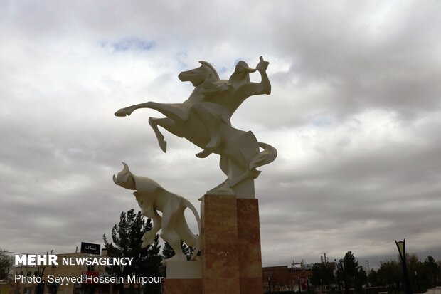 Tomb of Ferdowsi during Nowruz holidays