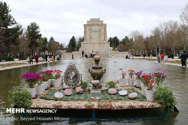 Tomb of Ferdowsi during Nowruz holidays