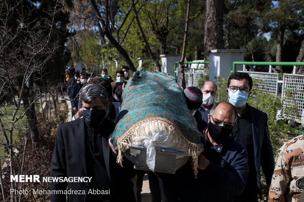 Azadeh Namdari's burial