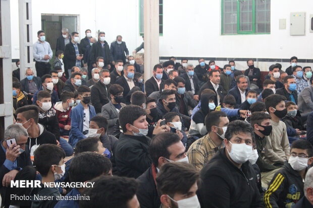 مراسم جشن نیمه شعبان در حسینه شهر توپ آغاج از توابع شهرستان بیجار