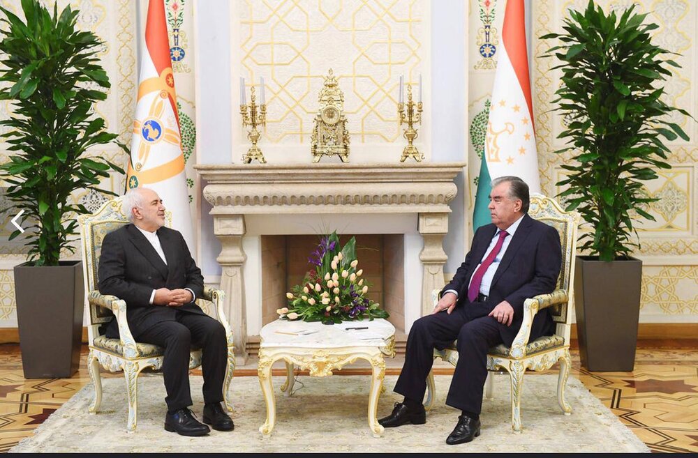 ایرانی وزیر خارجہ کی تاجیکستان کے صدر سے ملاقات