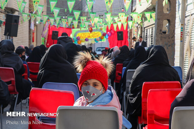 جشن نیمه شعبان در کوچه دوستان