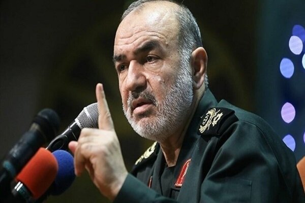 اللواء سلامي: الشعب الإيراني استطاع مرة أخرى فرض هزيمة ساحقة على جبهة الاستكبار