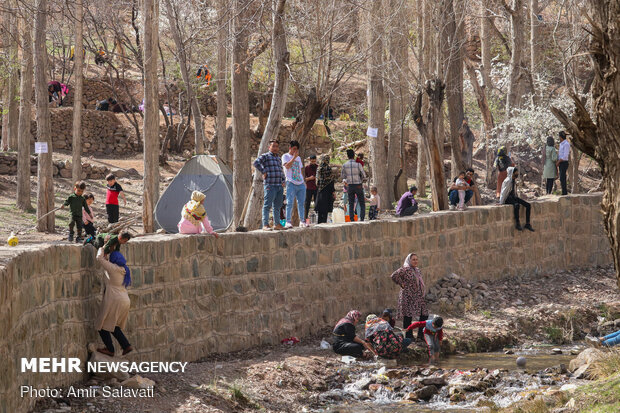 روز طبیعت در شهمیرزاد سمنان