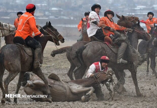 مسابقه بُزکشی در قرقیزستان