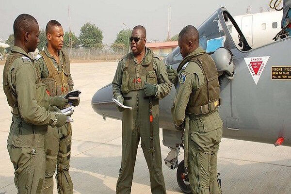 نیروی هوایی نیجریه ادعای بوکوحرام درباره سرنگونی جنگنده را رد کرد