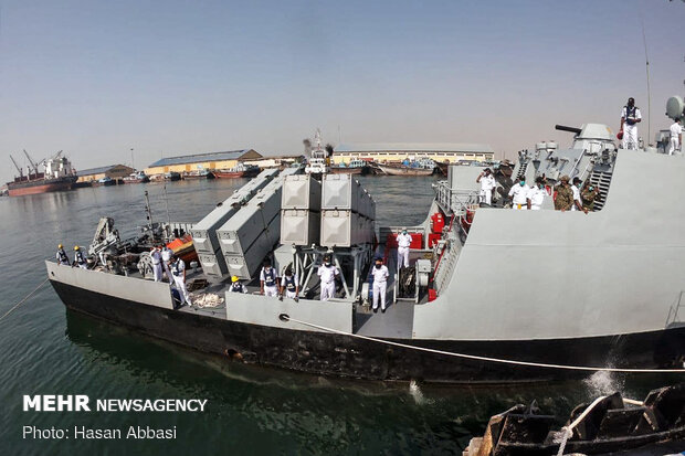 ورود ناوگروه نیروی دریایی ارتش پاکستان به بندرعباس