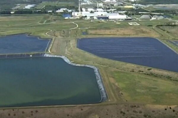 Florida declares emergency state over toxic wastewater leak