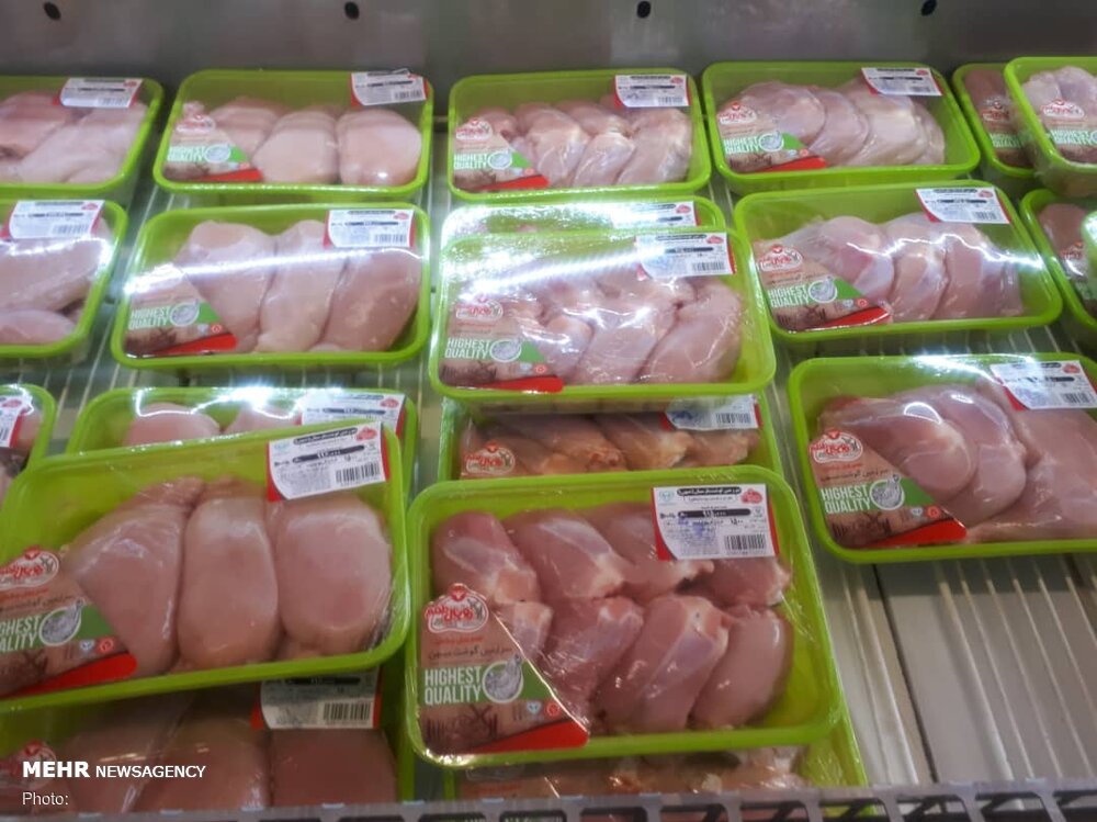 گلایه وزیر جهادکشاورزی از فروش مرغ تنظیم‌بازاری به قیمت آزاد/ استانها از قطعه‌بندی مرغ جلوگیری کنند