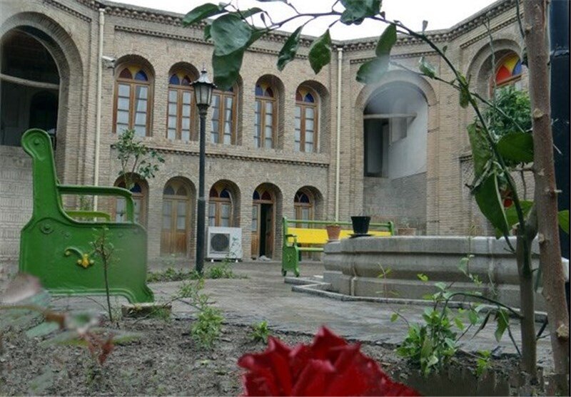 «خانه قاضی» در معرض داوری گردشگران/ حریم بنای تاریخی ساماندهی می‌خواهد