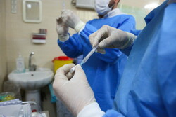 واکسن کرونای دانمارکی به اصفهان رسید/ادامه واکسیناسیون کادر درمان
