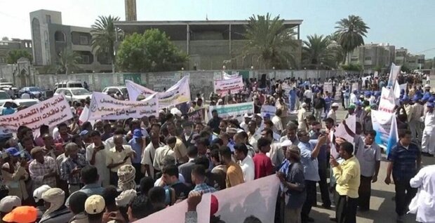 مسيرة حاشدة في صنعاء تطالب برفع الحصار