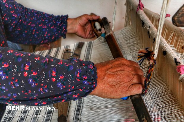 کارگاه بزرگ صنایع دستی اصفهان در خوانسار راه‌اندازی می‌شود