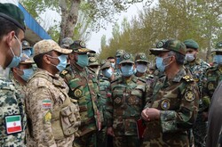 فرمانده کل ارتش از لشکر ۱۶ زرهی نیروی زمینی بازدید کرد