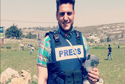 خبرنگار فلسطینی شبکه العربیه به نشانه اعتراض استعفا داد