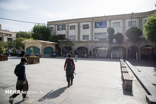 Tehran’s Grand Bazaar closed after sharp rise in COVID-19