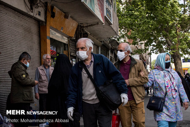 İran'da vefat sayısındaki düşüş sürüyor