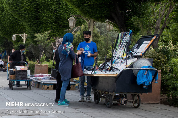 Tehran’s Grand Bazaar closed after sharp rise in COVID-19