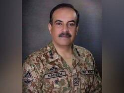 دنیا کو کشمیر میں انسانی حقوق کی سنگین خلاف ورزیوں کا نوٹس لینا چاہیے