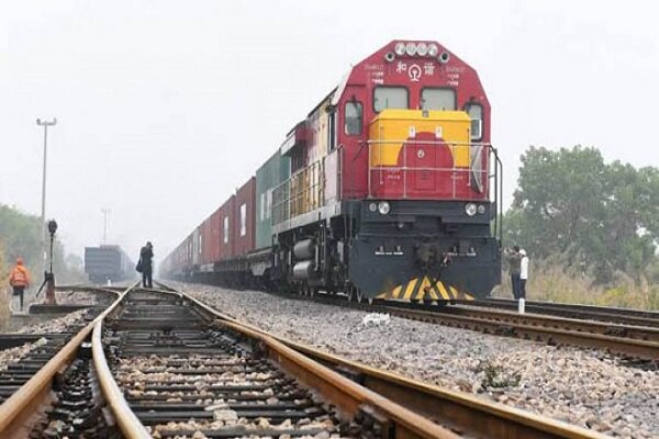 Çin, Azerbaycan'a ihracat treni gönderdi