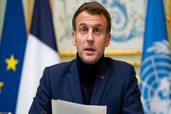 رئیس جمهور فرانسه درباره اخبار جعلی هشدار داد
