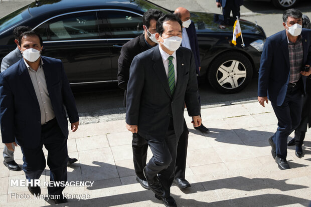 دیدار نخست وزیر کره جنوبی با علی لاریجانی