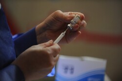 ۴۲ درصد از کادر درمان استان بوشهر مقابل کرونا واکسینه شدند