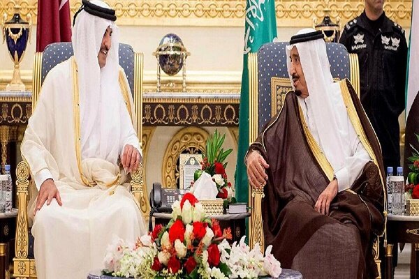 امیر قطر تلفنی با پادشاه عربستان گفتگو کرد
