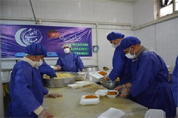 مهروزی گیلانیان در اجرای طرح اطعام مهدوی