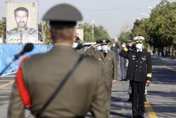 Army Day parade held in Tehran