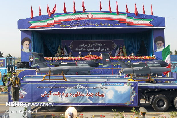 Army Day parade held in Tehran