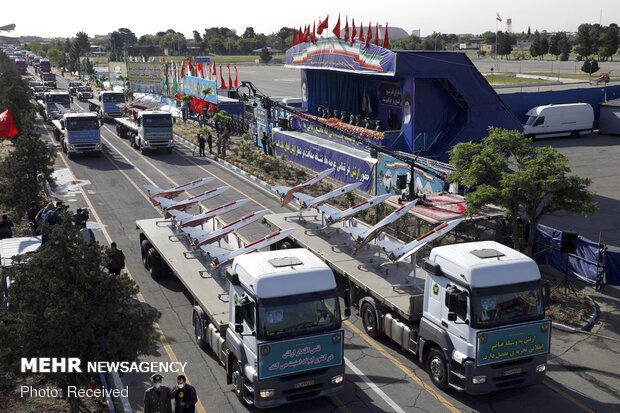 Army Day parade held in Tehran