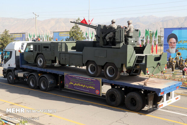 Army Day parade held in Tehran