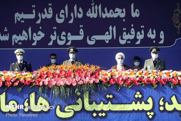 Army Day parade held in Tehran