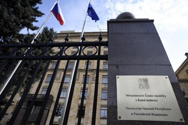 جمهوری چک از روسیه درخواست غرامت می‌کند
