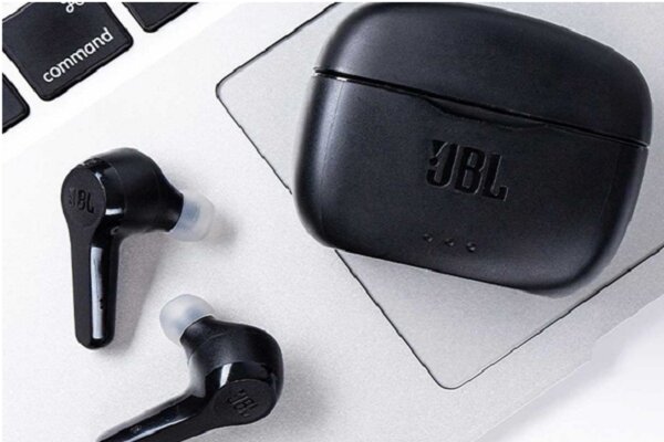 بررسی هدفون بی سیم JBL Tune ۲۱۵TWS