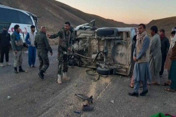 ۳ کشته و ۱۲ زخمی در تصادف‌های جاده ای در افغانستان