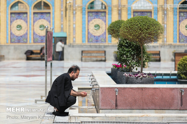 Tehran in Ramadan amid pandemic