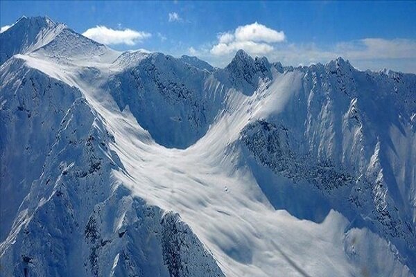 8 killed in avalanche in Himalayan state