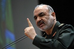 دشمن ایران کی سائنسی پیشرفت میں رکاوٹیں ڈالنا چاہتے ہیں، کمانڈر سپاہ پاسداران انقلاب